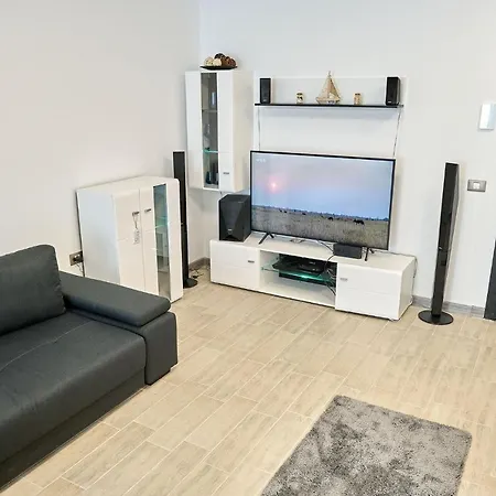 Lovely Sea View Apartment Alezzi Spa Pools Resort * 마마이아