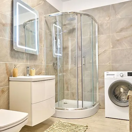 Lovely Sea View Apartment Alezzi Spa Pools Resort 아파트 마마이아