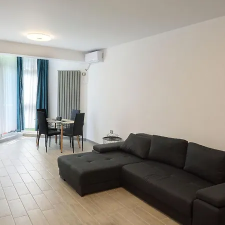 아파트 Lovely Sea View Apartment Alezzi Spa Pools Resort